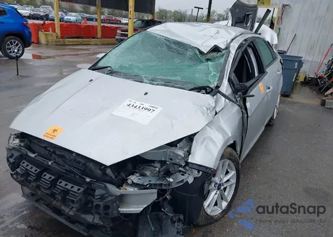 2015 Ford Focus Se из США, поврежденный, VIN 1FADP3F22FL273879